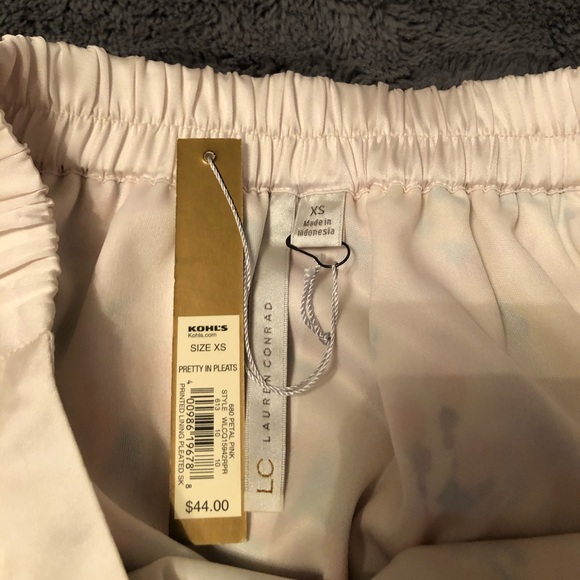 Lauren Conrad Skirt - Picture 3 of 3